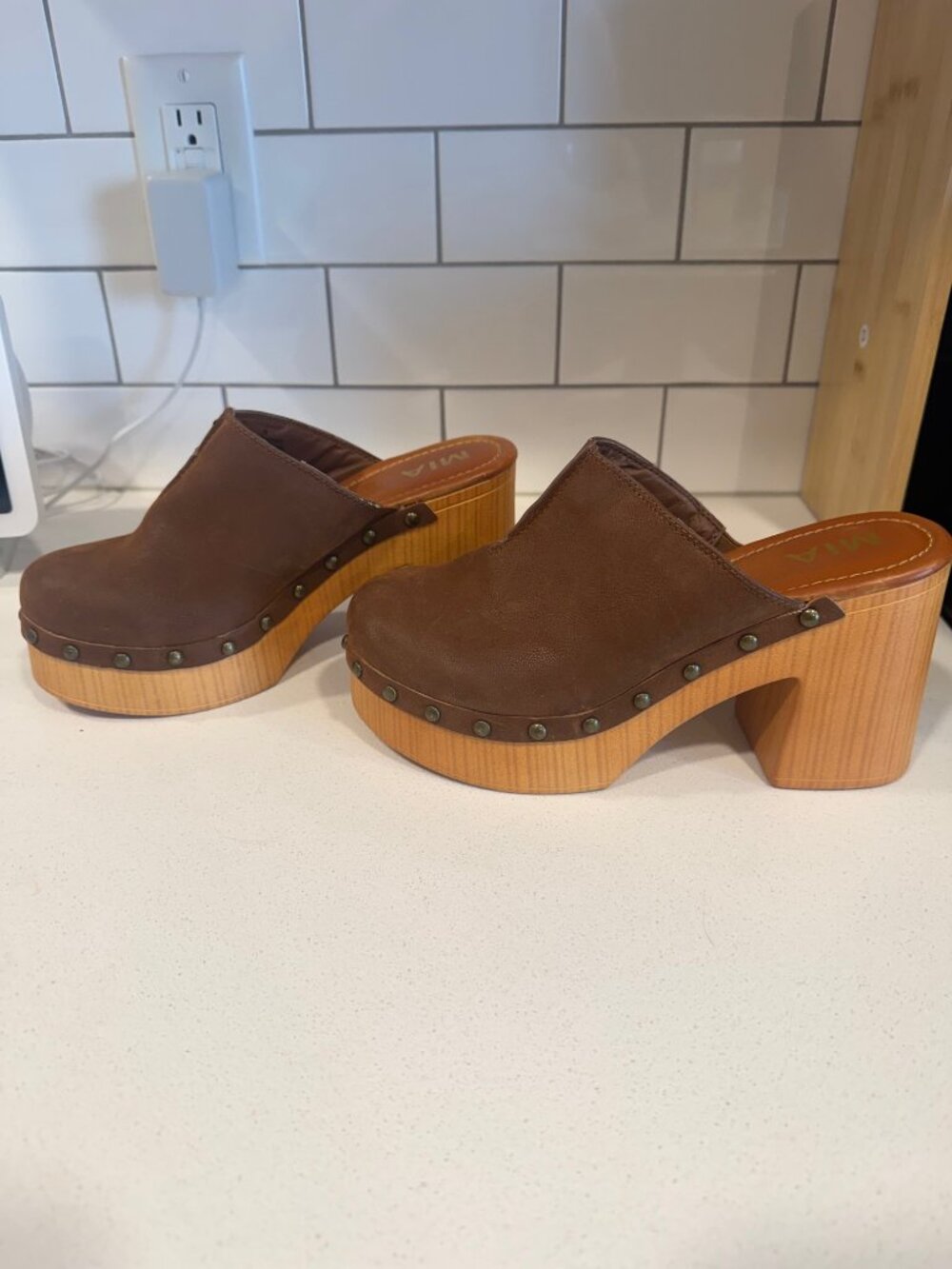 MIA Brown Platform Clog Mules Womens Size 7 - Picture 2 of 5